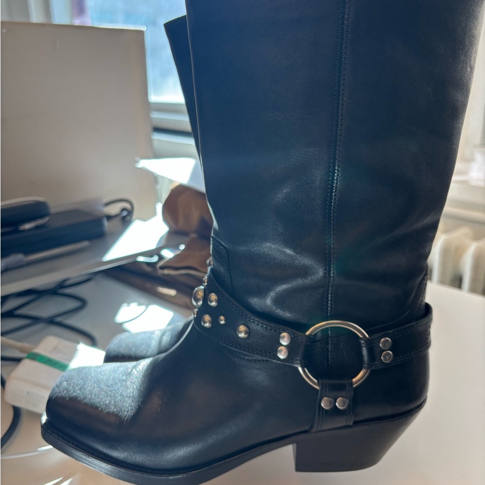 Antya Isabel Marant Black Leather Boots 40